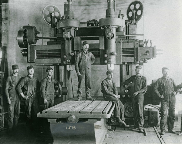 1902